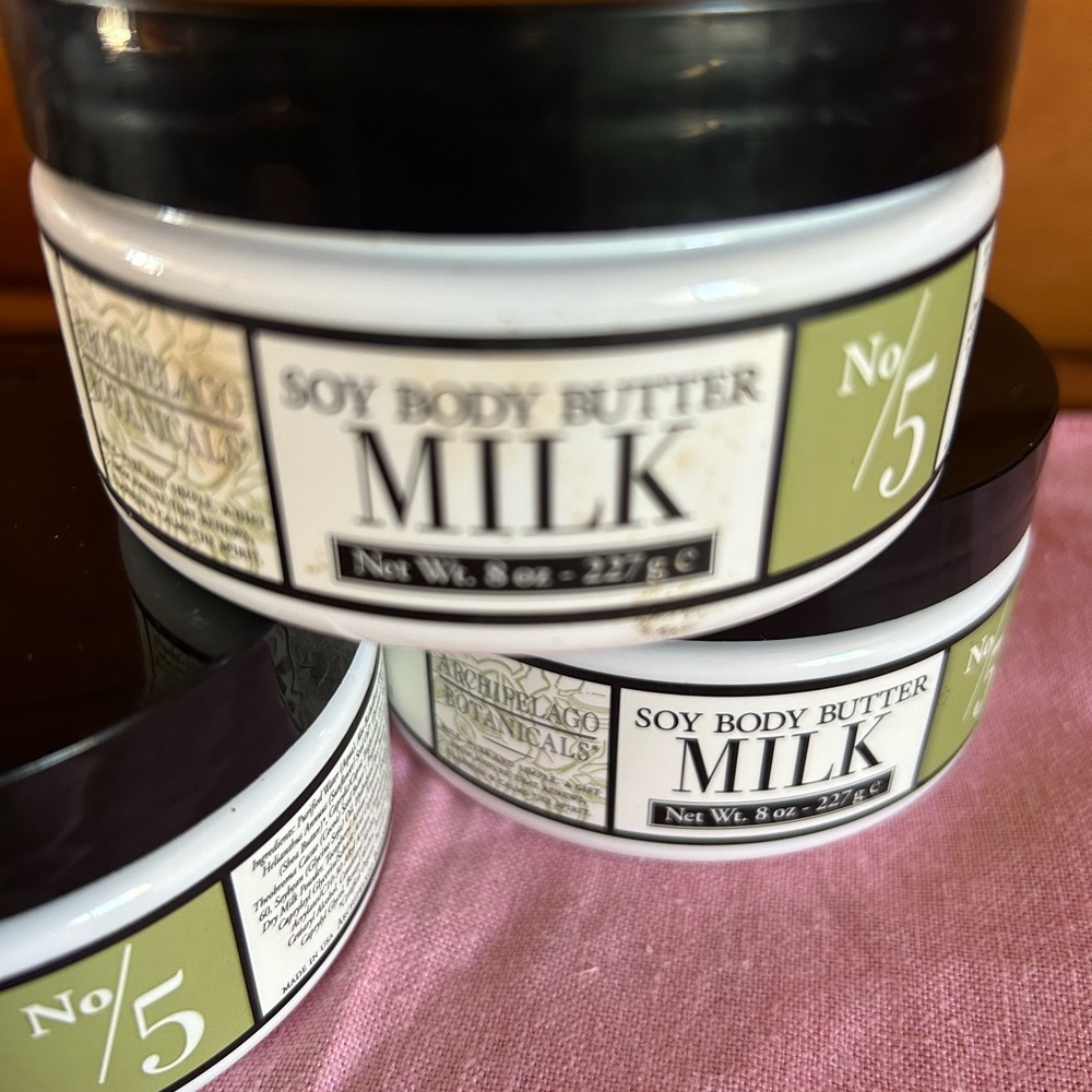 Archipelago Botanicals Soy Body Butter Milk Lotin - Picture 2 of 3